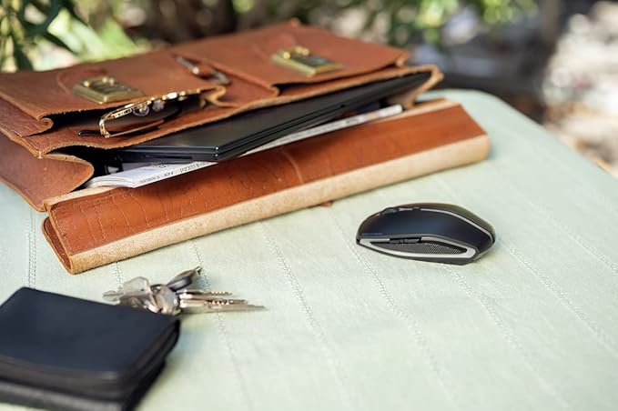 Cherry GENTIX BT Wireless Bluetooth Mouse, Multi-Device Function for up to 3 Devices, Switchable Resolution (1K/2K DPI), 7 Buttons and Scroll Wheel, Battery Operated (Black)