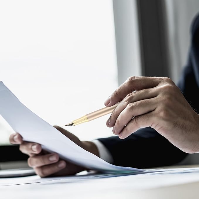 Cheericome Fountain Pen Set - Luxury Writing Instrument for Men & Women - Fine Nib With 10 Ink Cartridges and Refill Converter - Gold