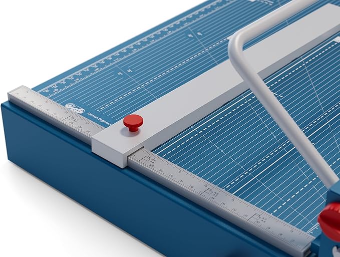 Dahle 567 Premium Guillotine Trimmer, 21" Cut Length, 35 Sheet Capacity, Self-Sharpening Blade, Manual Clamp, w/Safety Guard