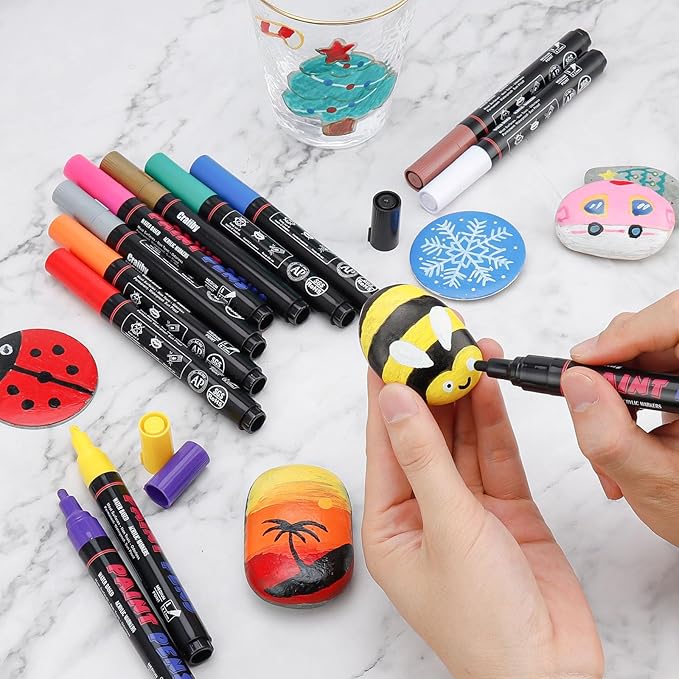 Green Paint Pens Paint Markers - 8 Pack Permanent Quick Dry Waterproof Marker Pens for Rocks Wood Fabric Plastic Canvas Glass Mugs Metal Tire Stone